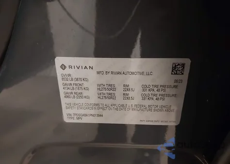 2023 Rivian R1S Adventure z USA, uszkodzony, nr VIN 7PDSGABA1PN013944